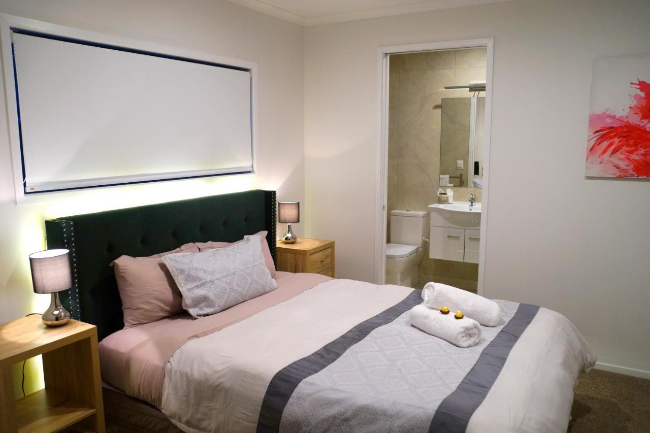 Am I In Heaven? Luxury 3 Ensuite Bedrooms Sleeps 8 Greymouth Kültér fotó
